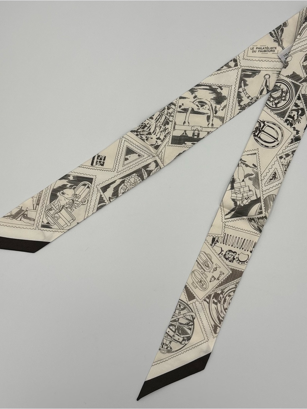 Hermès Le Philateliste du Faubourg Twilly Scarf Cream Black Stamp Print Silk - Picture 2 of 6